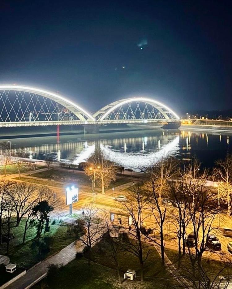 Apartman Bane 021 With A View Novi Sad Exterior foto