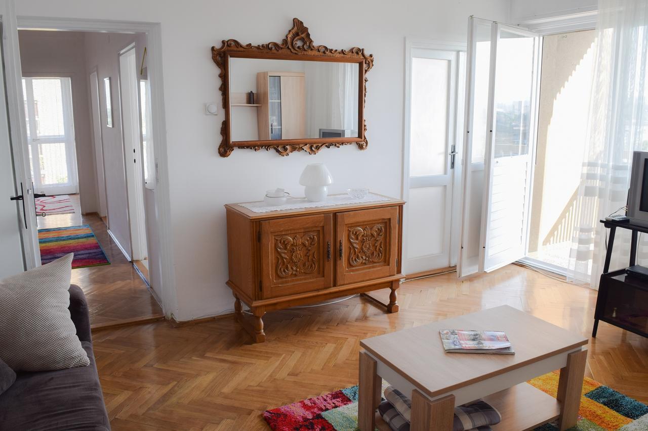 Apartman Bane 021 With A View Novi Sad Exterior foto