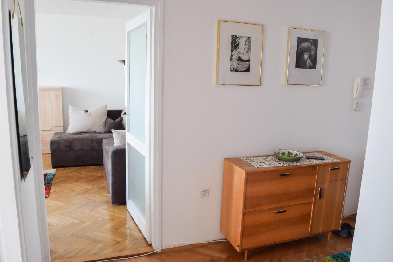 Apartman Bane 021 With A View Novi Sad Exterior foto